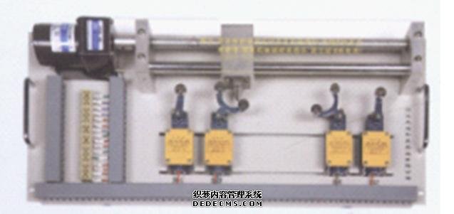 自動(dòng)往返控制實(shí)物模型